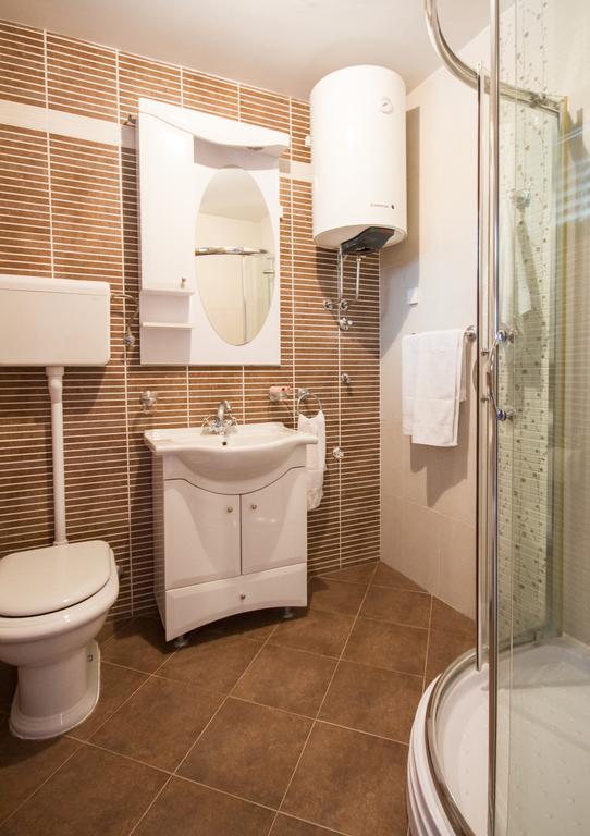 Apartmani Mina Herceg Novi Phòng bức ảnh